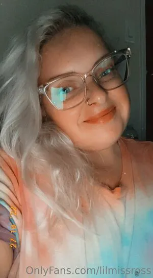 Lilmissross OnlyFans Leaked Free Thumbnail Picture - #pMP0TFOmLh