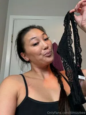 Lilmizzbee OnlyFans Leaked Free Thumbnail Picture - #LAPsww7oQH