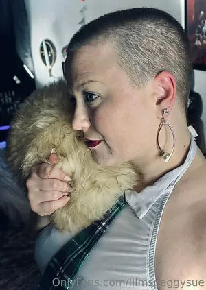 Lilmspeggysue OnlyFans Leaked Free Thumbnail Picture - #17YHpIJ3e4