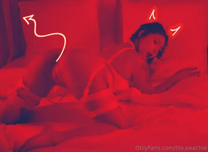 Lilo Peachie OnlyFans Leaked Free Thumbnail Picture - #hMIacdgBiR