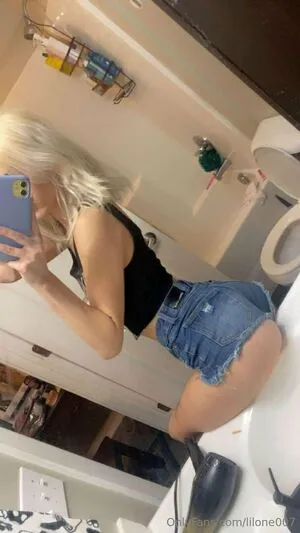 Lilone007 OnlyFans Leaked Free Thumbnail Picture - #d2oDCsV4WY