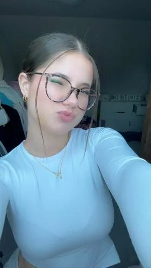 Lilousecret OnlyFans Leaked Free Thumbnail Picture - #D3v8gevcX9