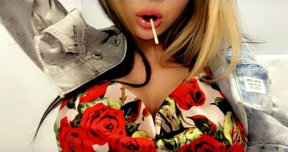 Lilporcelana OnlyFans Leaked Free Thumbnail Picture - #UEC6ap457a