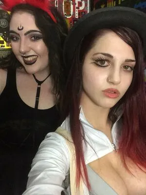 Lilsuccubus666 OnlyFans Leaked Free Thumbnail Picture - #AcuUw9Epfd