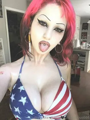 Lilsuccubus666 OnlyFans Leaked Free Thumbnail Picture - #cC5nMVn8lL