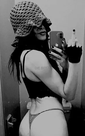 Liluzicri OnlyFans Leaked Free Thumbnail Picture - #1sibA8PQyl