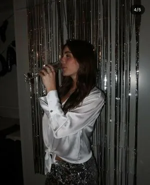 Liluziverm1 OnlyFans Leaked Free Thumbnail Picture - #63I0SroGkr