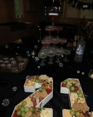 Liluziverm1 OnlyFans Leaked Free Thumbnail Picture - #D5uuG4sY21