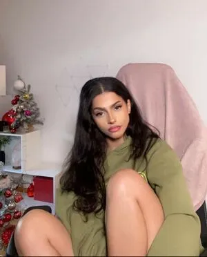 Lilwhuda OnlyFans Leaked Free Thumbnail Picture - #kF9RX261Bl