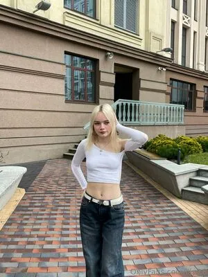 Lily OnlyFans Leaked Free Thumbnail Picture - #Kd852WcCfv