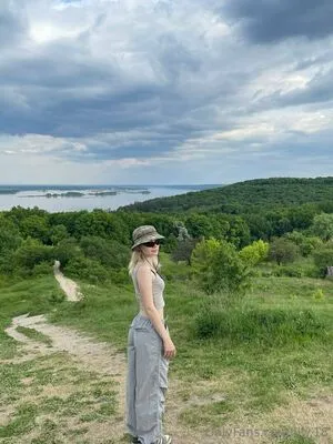 Lily OnlyFans Leaked Free Thumbnail Picture - #xlFiiY96ip