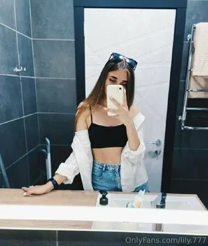Lily OnlyFans Leaked Free Thumbnail Picture - #04R9LKmI6t