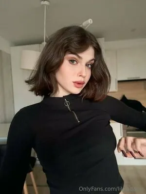 Lily Adams OnlyFans Leaked Free Thumbnail Picture - #eKNeIRKatj