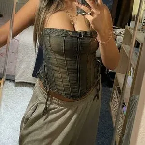 Lily Alder OnlyFans Leaked Free Thumbnail Picture - #eCZRkxTd35