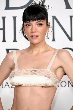 Lily Allen OnlyFans Leaked Free Thumbnail Picture - #DzaHMM404J
