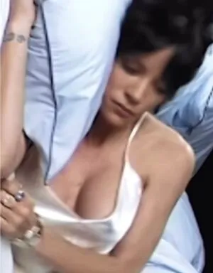 Lily Allen OnlyFans Leaked Free Thumbnail Picture - #E0MaHeSDSE