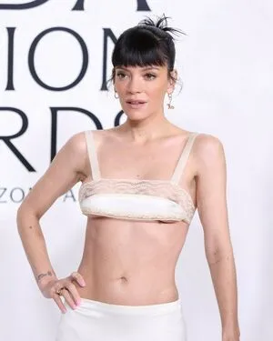 Lily Allen OnlyFans Leaked Free Thumbnail Picture - #IYgousCd2R