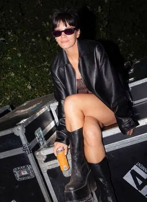 Lily Allen OnlyFans Leaked Free Thumbnail Picture - #LyFlJ1W3ur