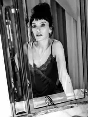 Lily Allen OnlyFans Leaked Free Thumbnail Picture - #UVSDs5U6dV