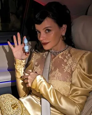 Lily Allen OnlyFans Leaked Free Thumbnail Picture - #ab4eyJhdlh