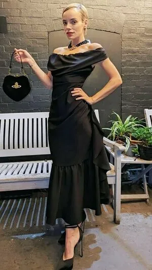 Lily Allen OnlyFans Leaked Free Thumbnail Picture - #iyTsNBvj5f