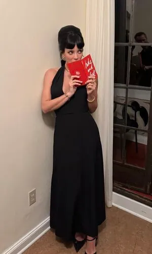 Lily Allen OnlyFans Leaked Free Thumbnail Picture - #sGLoZaNBKe