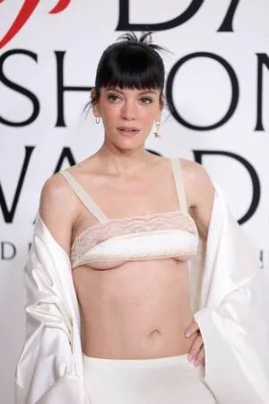 Lily Allen OnlyFans Leaked Free Thumbnail Picture - #xaMB5mNomO