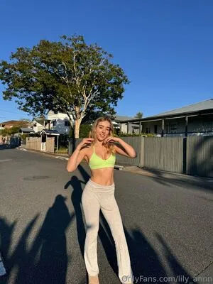 Lily Annn OnlyFans Leaked Free Thumbnail Picture - #C9NLDOfY42