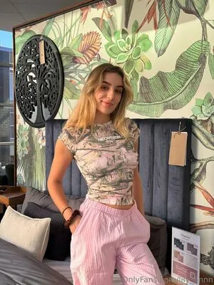 Lily Annn OnlyFans Leaked Free Thumbnail Picture - #TkvHBF1rz6