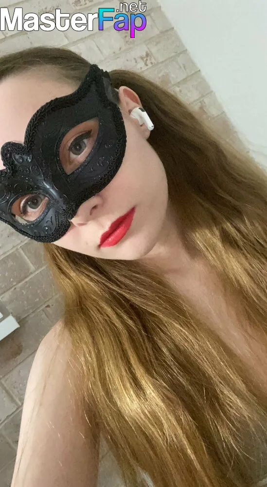 lily_brooke
