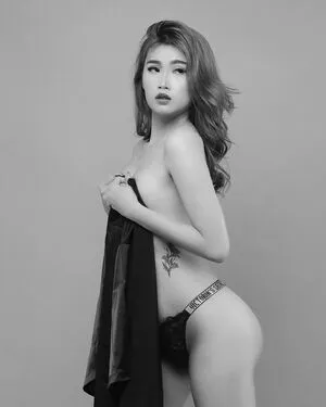 Lily Chong OnlyFans Leaked Free Thumbnail Picture - #KrNdPOYYzF