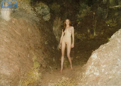 Lily Cole OnlyFans Leaked Free Thumbnail Picture - #VcvurEq05Y