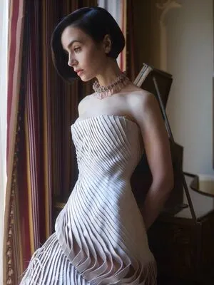 Lily Collins OnlyFans Leaked Free Thumbnail Picture - #02kASvj6Fr