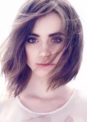 Lily Collins OnlyFans Leaked Free Thumbnail Picture - #5fB2AwN6J7