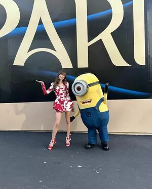 Lily Collins OnlyFans Leaked Free Thumbnail Picture - #7xw46wZFva