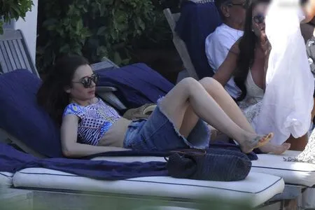 Lily Collins OnlyFans Leaked Free Thumbnail Picture - #84BZ4uqfCd