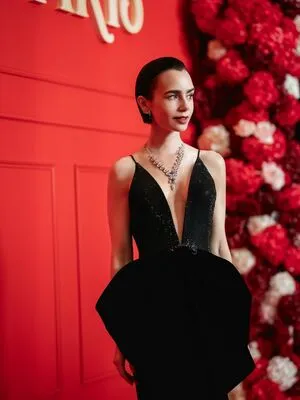 Lily Collins OnlyFans Leaked Free Thumbnail Picture - #AigwEqlpZD