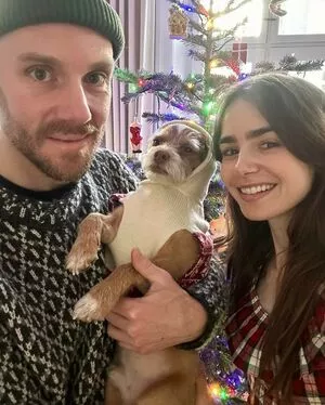 Lily Collins OnlyFans Leaked Free Thumbnail Picture - #G3qOzMi7As