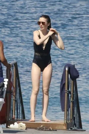 Lily Collins OnlyFans Leaked Free Thumbnail Picture - #HRZ3slh7f3