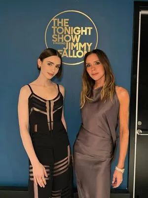 Lily Collins OnlyFans Leaked Free Thumbnail Picture - #K1rQ0HF6JP