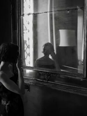 Lily Collins OnlyFans Leaked Free Thumbnail Picture - #MFtYegtlEo