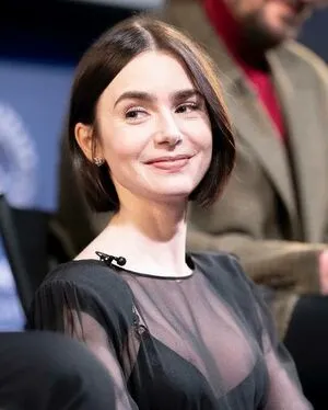 Lily Collins OnlyFans Leaked Free Thumbnail Picture - #Nrj7ZhnRtf