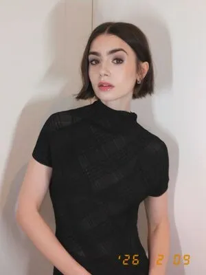Lily Collins OnlyFans Leaked Free Thumbnail Picture - #OOjfcvQNyx