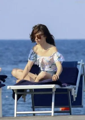 Lily Collins OnlyFans Leaked Free Thumbnail Picture - #OnOfM5fYvY