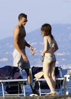 Lily Collins OnlyFans Leaked Free Thumbnail Picture - #Tq2SHr6kQ7
