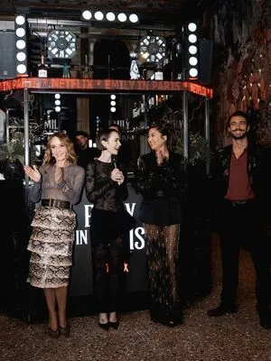 Lily Collins OnlyFans Leaked Free Thumbnail Picture - #VEDfLxCFCQ