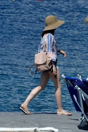 Lily Collins OnlyFans Leaked Free Thumbnail Picture - #XVSG00W3gG