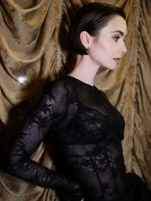 Lily Collins OnlyFans Leaked Free Thumbnail Picture - #XzjzlnEnwq