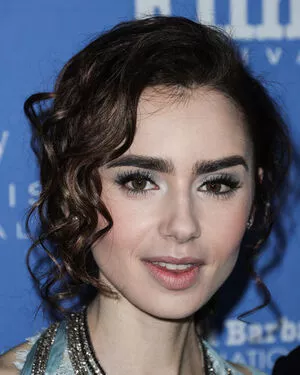 Lily Collins OnlyFans Leaked Free Thumbnail Picture - #Y59YnsBdhN