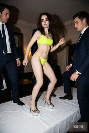 Lily Collins OnlyFans Leaked Free Thumbnail Picture - #ZCbAeOBJaB